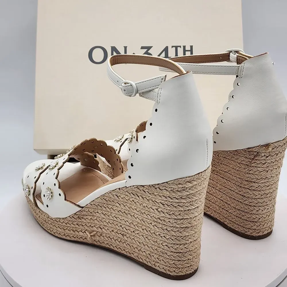 NEW - On 34th Theodore EP White Linen Floral Espadrille Wedge Sandals Size 8.5 M